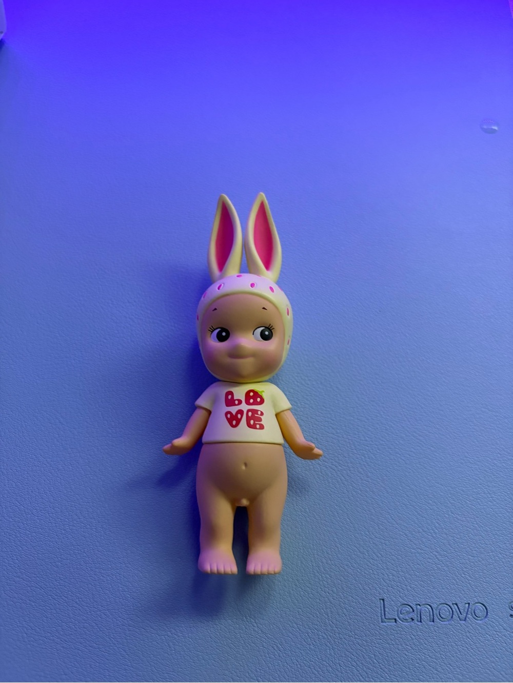 Sonny Angel - strawberry love series rabbit